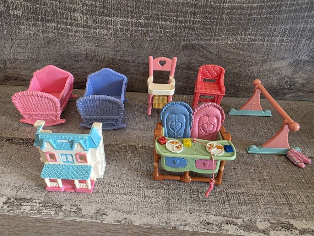 Fisher-Price Loving Family Mini Dollhouse Replica Child's Play 2.5" 1994 LOT g67